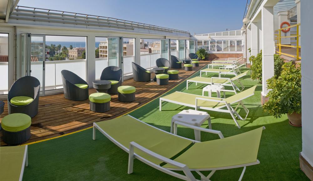 Num Hotel 4*