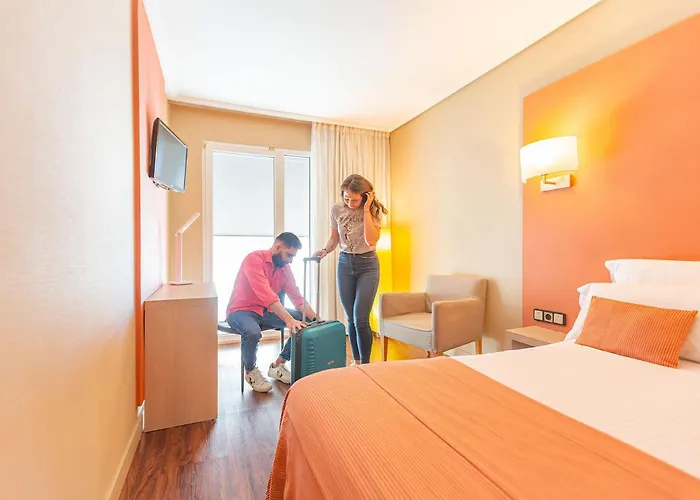 Num Hotel