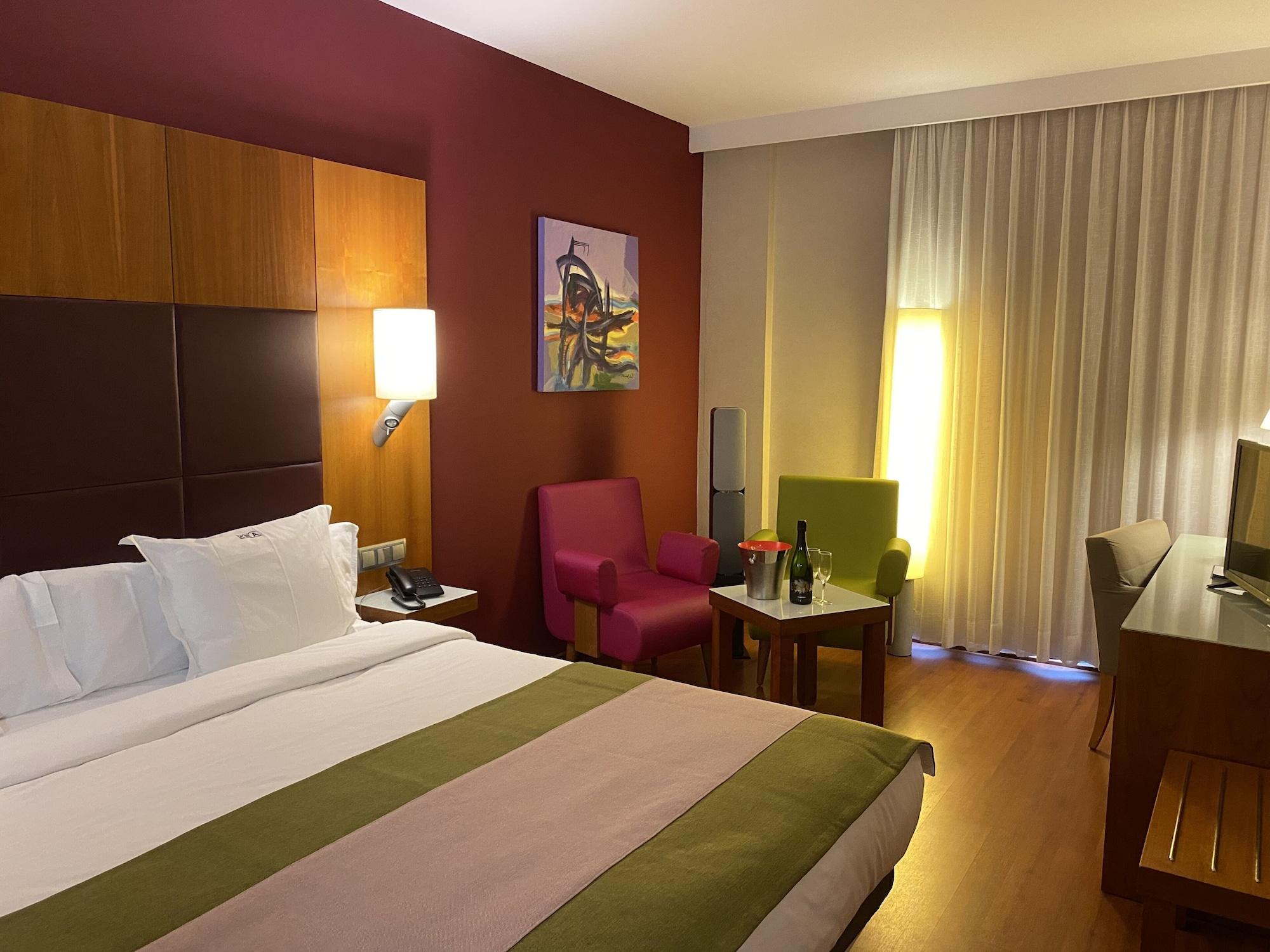 Num Hotel