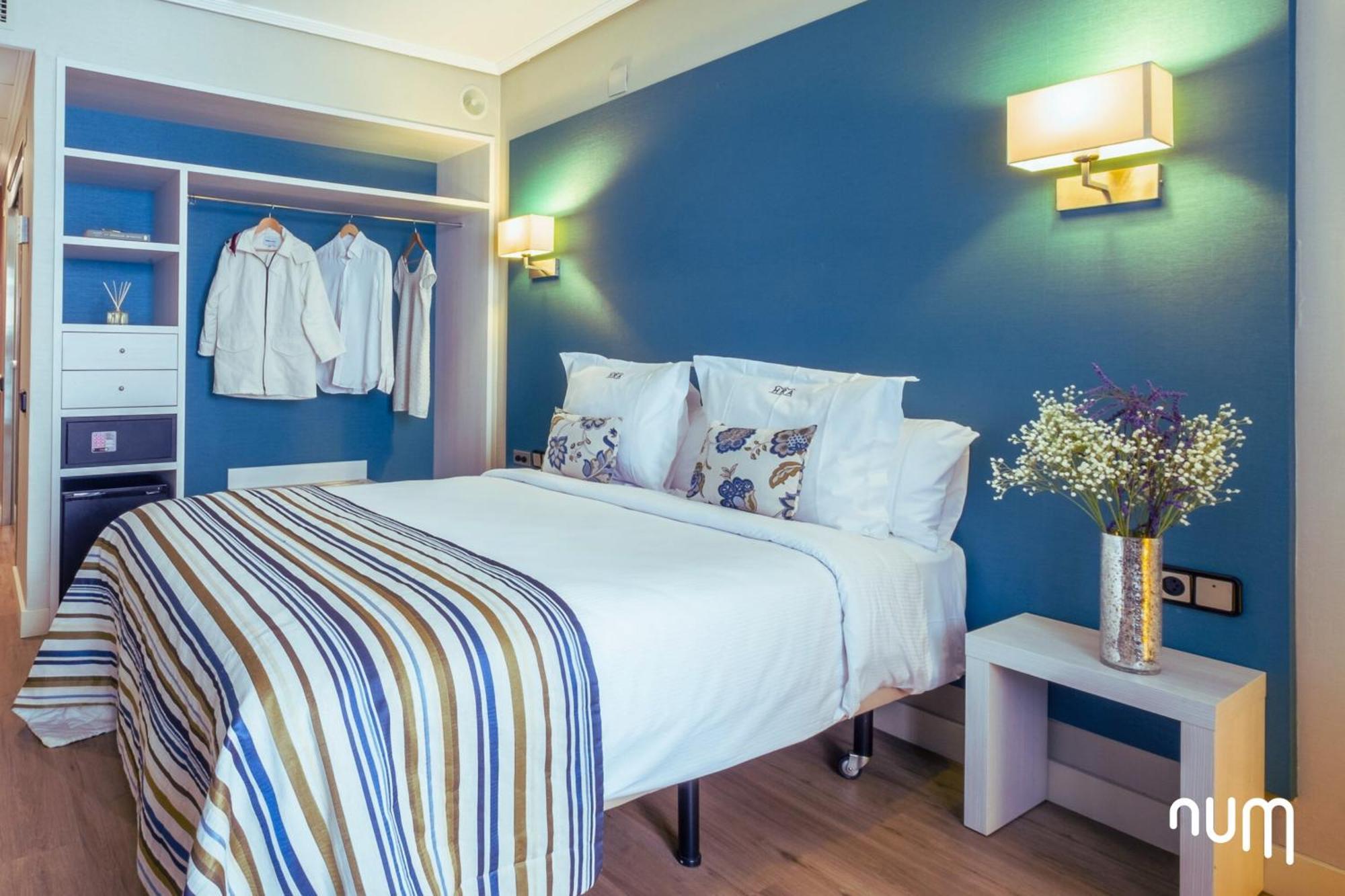 Num Hotel Salou